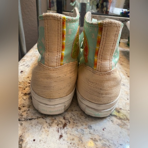 Women’s size 8.5  - Converse Chuck 70 High Mi Gente Capsule - White Onyx - Picture 3 of 11